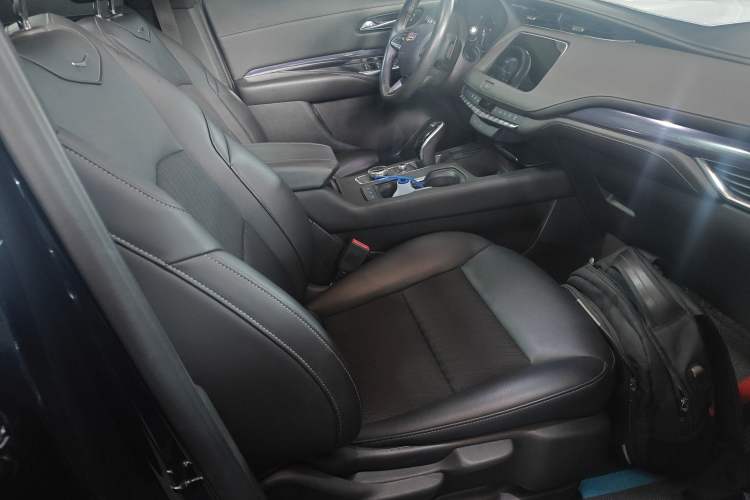 Used Cadillac XT4 2021 28T Two-Wheel Drive Tech Edition
