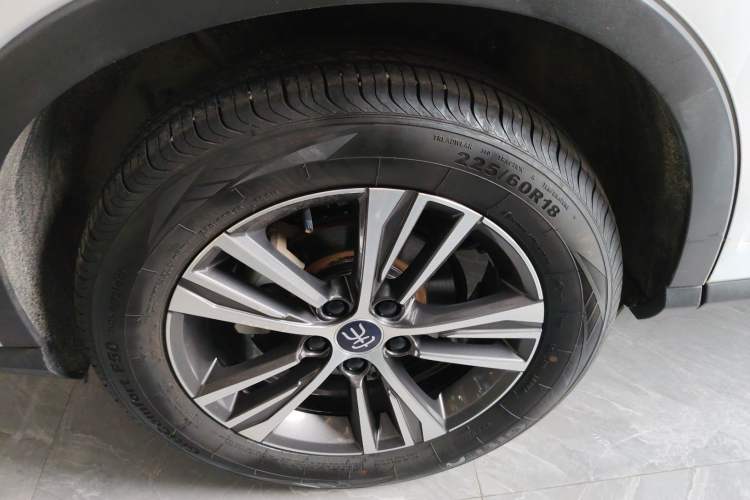 Used BYD Song Pro 2019 1.5T Automatic Prestige Model
