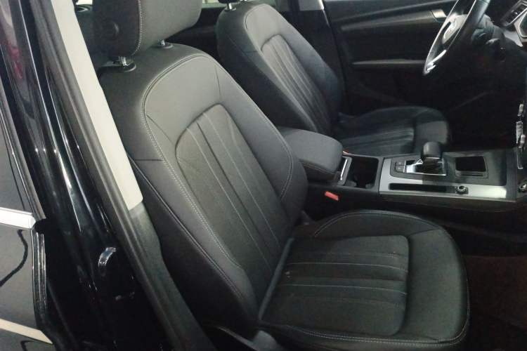 Used Audi Q5L 2022 40T Fashionable and Elegant Model
