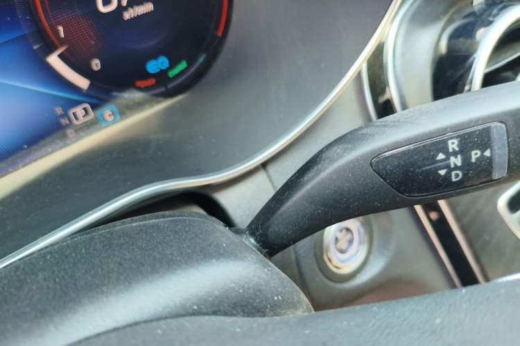 Used Mercedes-Benz C-Class 2020 C 260 L Sport Edition Gear Lever
