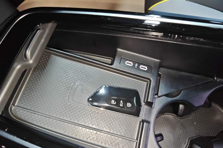 Used Volkswagen ID.4 X 2024 Pure Long-Range Version
