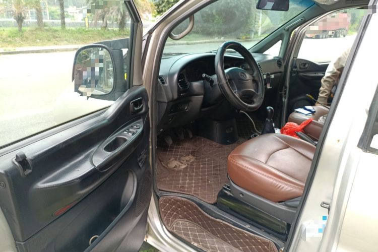 Used JAC Group Refine 2011 2.8T Shuttle Diesel Standard Version HFC4DA1-2B1
