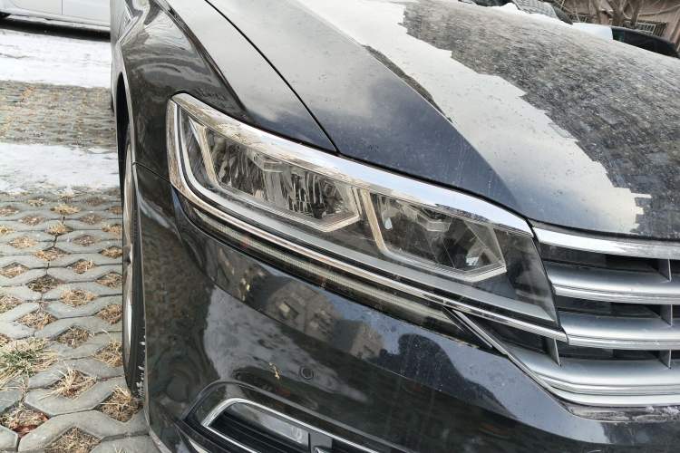 Used Volkswagen Phideon 2018 Revised Version 380TSI Two-Wheel Drive Business Edition