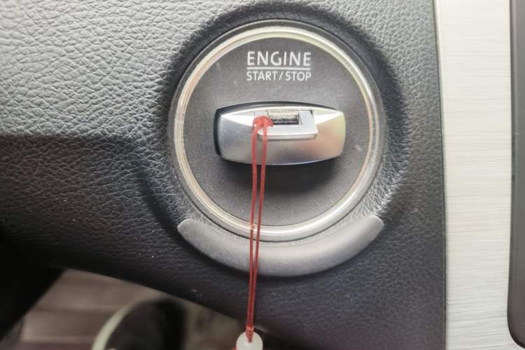 Used Volkswagen Magotan 2013 1.8TSI Premier Model Vehicle Key