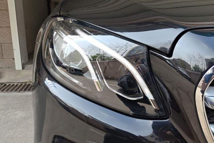 Used Mercedes-Benz E-Class 2019 E 300 L Sport Luxury Edition
