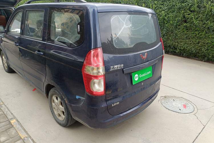 Used Wuling Hongguang 2014 1.2L Standard Model China IV

