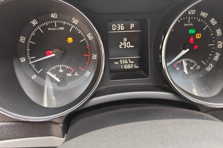 Used Skoda Superb 2010 1.4 TSI DSG Zhiya Edition
