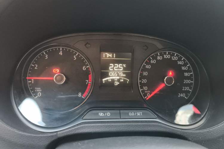 Used Volkswagen Polo 2016 1.4L Manual Fashion Model
