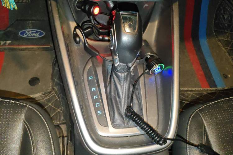 Used Ford Escort 2017 Happiness Edition 1.5L Automatic Fashion Version Gear Lever