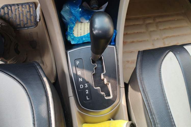 Used Hyundai Verna (older generation) 2014 1.4L Automatic Smart GLS
