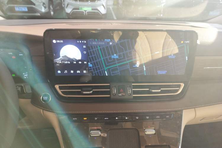 Used Hongqi HQ9 PHEV 2024 2.0T Four-Wheel Drive Business Edition