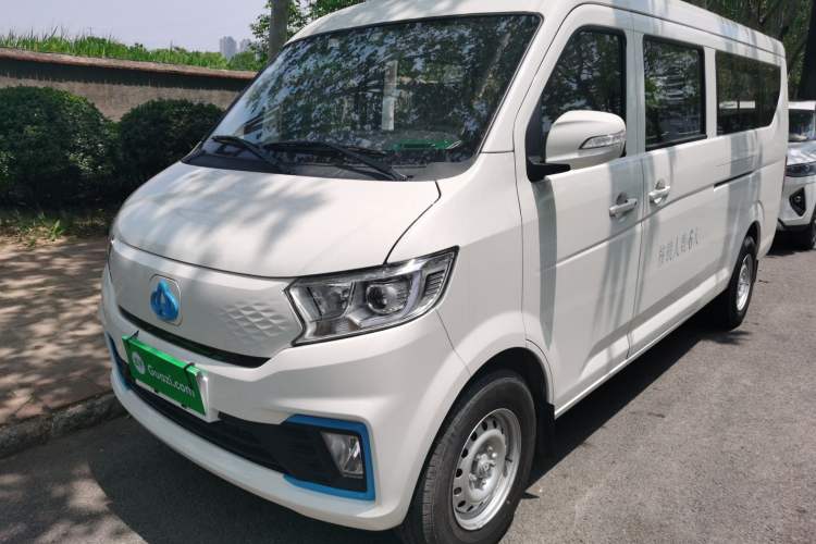 Used Kuayue Xing V7 EV 2024 316 km Luxury Dual-Door Version 6 Seats