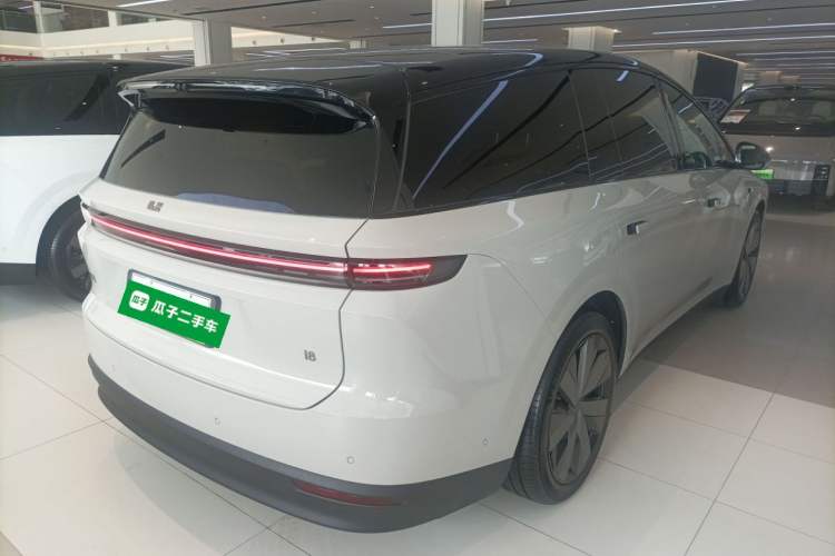 Used Li Auto i8 2025 Model Standard Version
