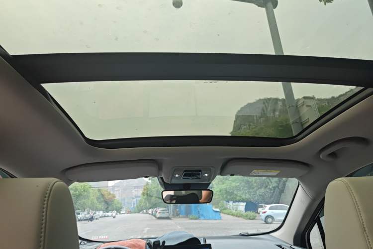 Used BYD Yuan Pro 2023 401 km Deluxe Version Headliner