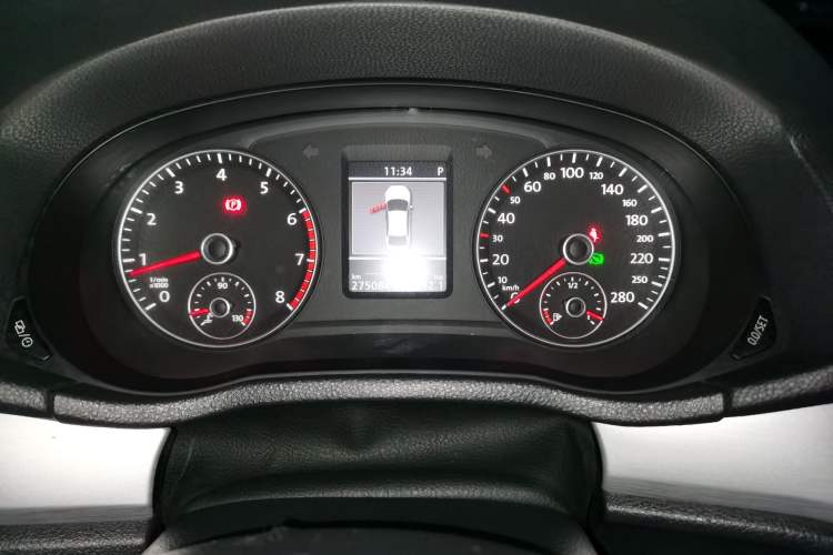 Used Volkswagen Passat 2013 1.8TSI DSG Prestige Edition Instrument Cluster