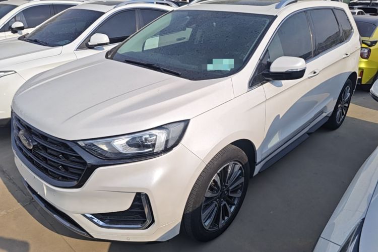 Used Ford Edge 2021 PLUS EcoBoost 245 Two-Wheel-Drive Titanium 7-Seater Front Left 45 Deg