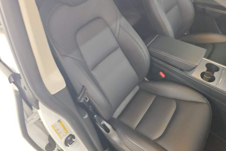 Used Tesla Model Y 2024 Rear-Wheel-Drive Version