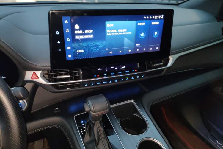 Used Toyota SIENNA 2021 2.5L Hybrid Ultimate Edition