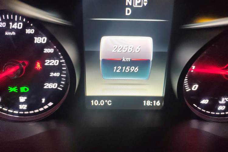 Used Mercedes-Benz C-Class 2015 C 180 L