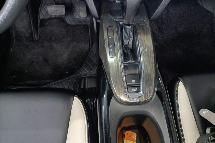 Used Honda XR-V 2017 1.8L EXi CVT Comfort Version
