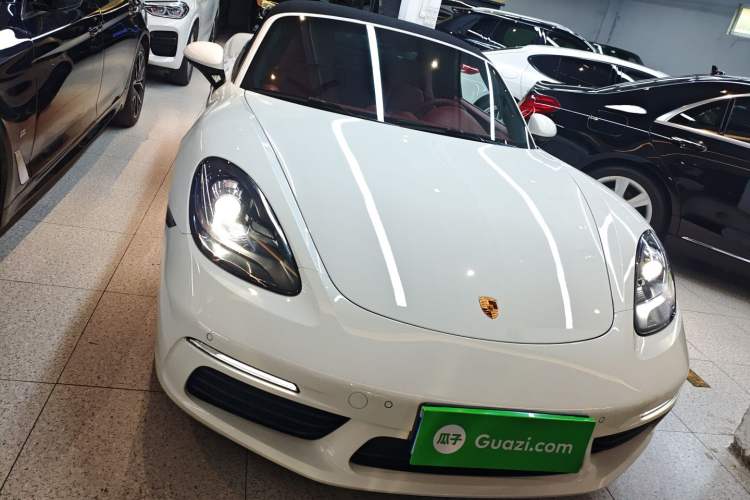 Used Porsche 718 2022 Boxster 2.0T
