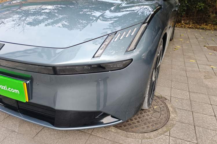 Used Lynk & Co Z10 2025 95 kWh 702 km All-Wheel Drive Intelligent Driving Ultra
