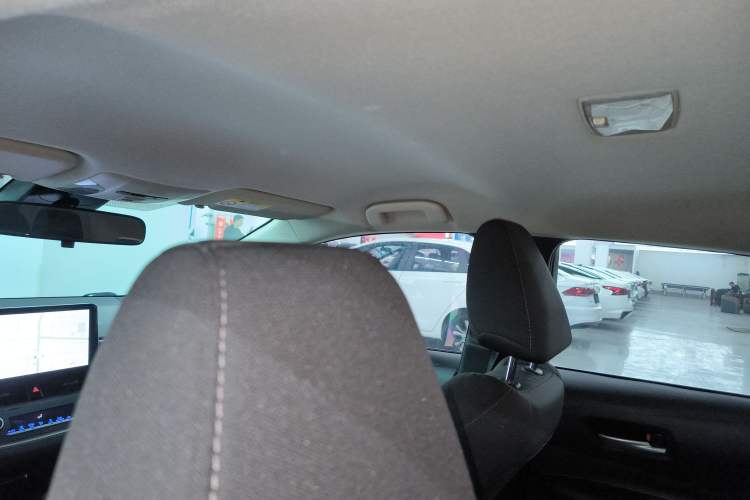 Used Toyota Corolla 2021 Dual-Engine 1.8L E-CVT Pioneer Edition Headliner