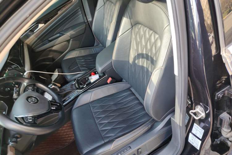 Used Volkswagen Passat New Energy 2019 430 PHEV Hybrid Luxury Edition
