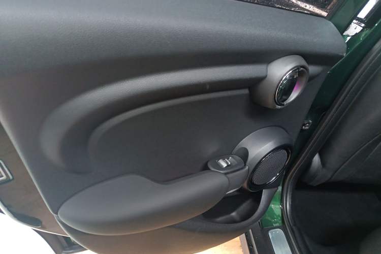 Used MINI MINI 2016 1.5T COOPER Five-Door Edition