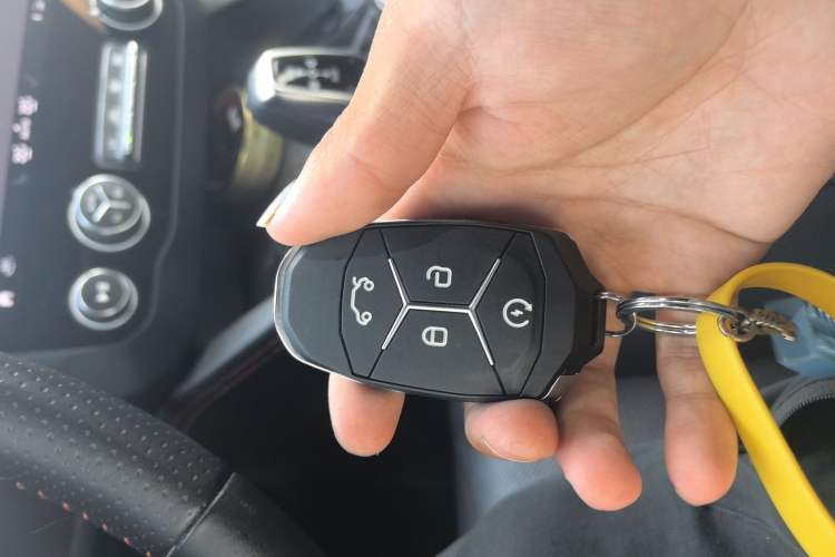 Used Lynk & Co 03 2020 1.5TD DCT JingPro Edition
