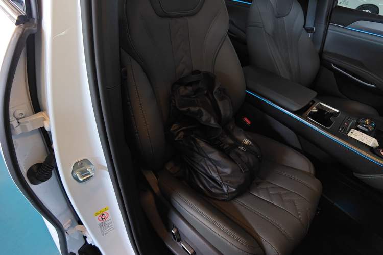 Used BYD Song L DM-i 2025 Intelligent Driving Version 160 km Excellence Edition
