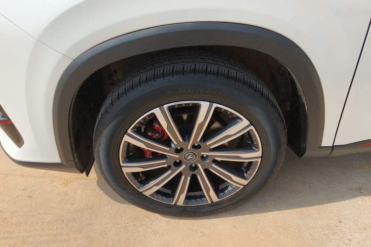 Used CHANGAN CS75 PLUS 2022 Second-Generation 2.0T Automatic Prestige Model
