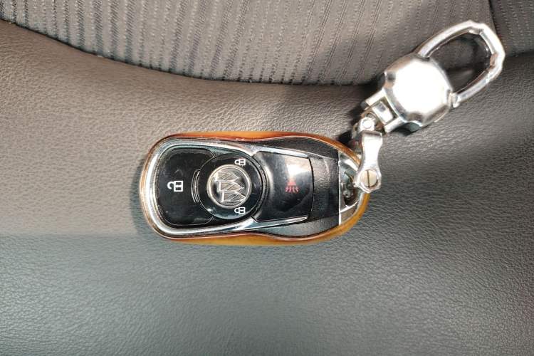 Used Buick Envision 2017 20T Two-Wheel Drive Leading Version