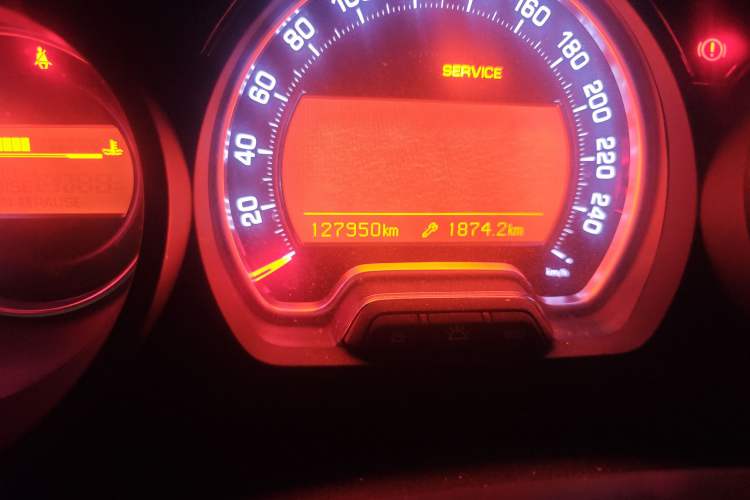 Used Citroen C5 2014 2.0L Automatic Zunyue Model