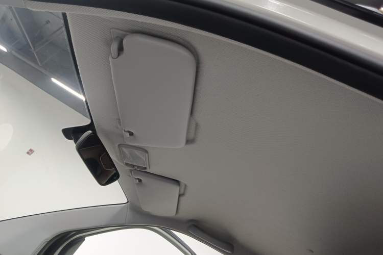 Used Wuling Hongguang MINIEV 2022 GAMEBOY 300km Enthusiast Model with Lithium Iron Phosphate
