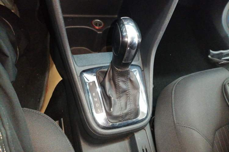 Used Volkswagen Jetta 2015 Value Edition 1.6L Automatic Comfort Version