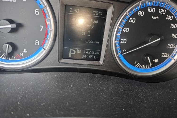 Used Suzuki S-Cross 2014 1.6L CVT Two-Wheel Drive Entry Model
