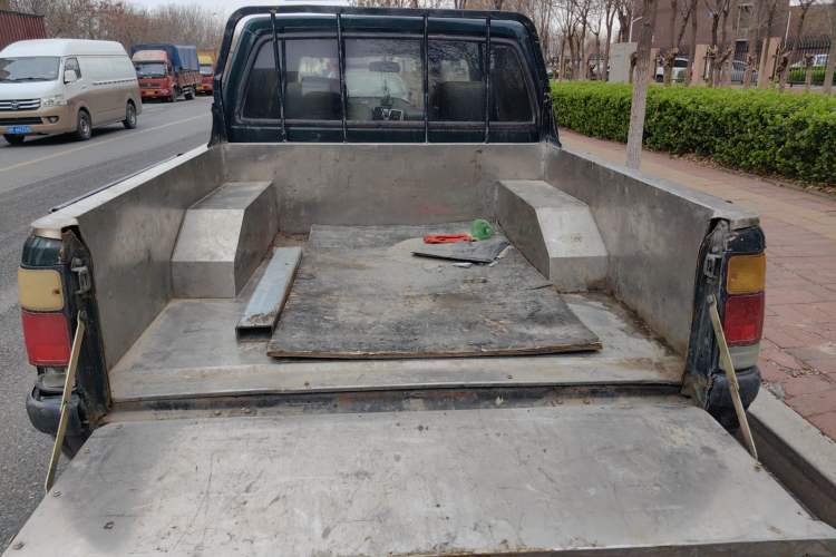 Used JMC Baodian 2016 2.8T New Value-Added Diesel 4x4 Standard Edition Basic Model JX493ZLQ4G
