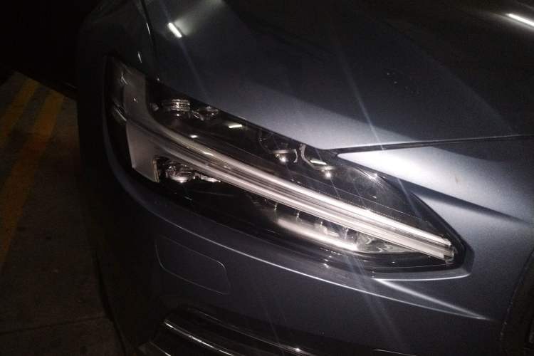 Used Volvo S90 2019 T5 Prestige Edition
