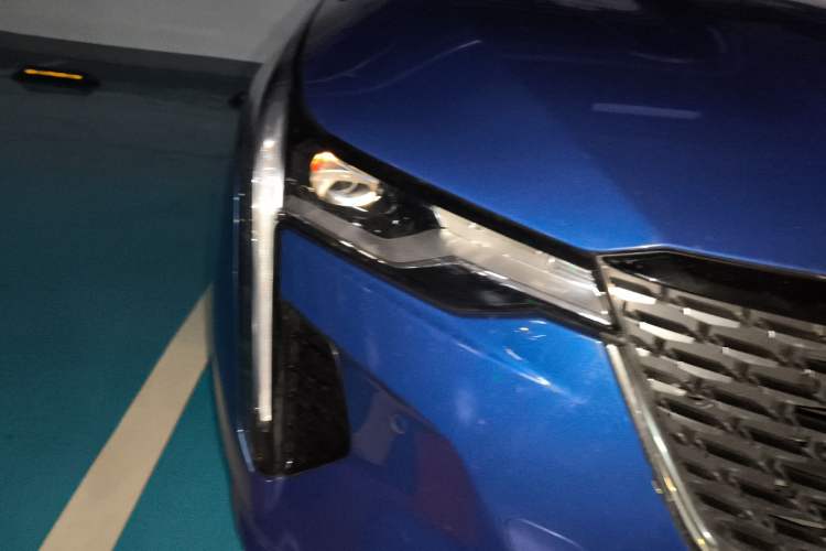 Used Cadillac CT4 2021 28T Luxury Model Right Front Headlight