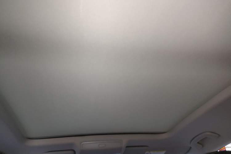 Used Volkswagen Tiguan L 2024 330TSI Automatic Two-Wheel Drive R-Line Enhanced Edition Headliner