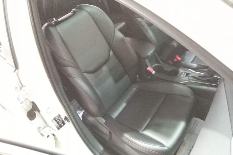 Used Toyota Levin 2023 Smart Electric Hybrid Dual-Engine 1.8L Luxury Edition
