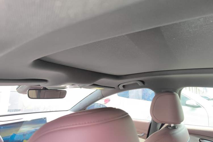 Used BYD Seal 2023 DM-i 1.5L 121km Prestige Model Headliner