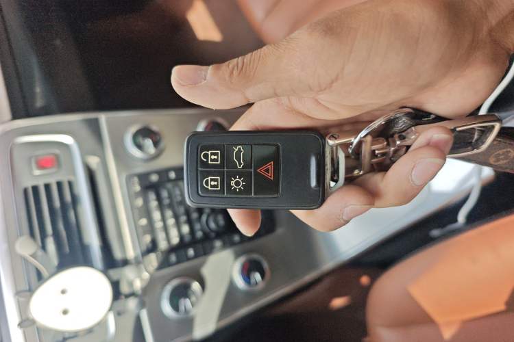 Used Volvo S60 2016 S60L T3 Smart Drive Edition Vehicle Key