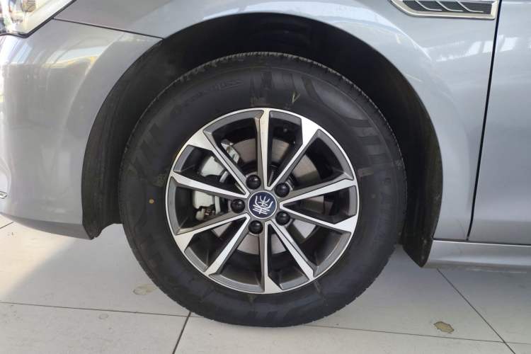 Used BYD Qin PLUS 2024 HONOR Edition DM-i 55KM Leading Model