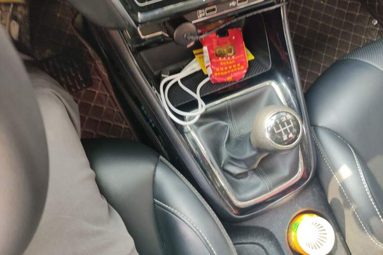 Used Roewe i5 2020 1.5L Manual 4G Connect Leehao Flagship Edition
