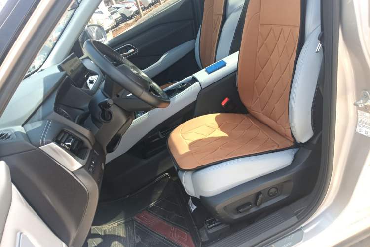 Used Nissan X-Trail 2023 e-POWER Ultra-Hybrid Dual-Motor All-Wheel-Drive Luxury Edition
