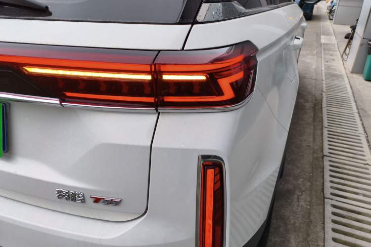 Used Bestune T99 2020 20TD Automatic Premium Edition Right Rear Taillight