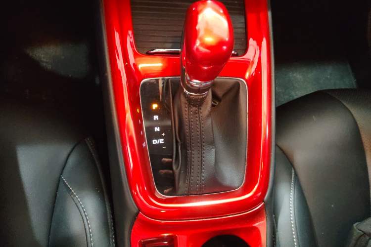 Used Roewe i5 2019 1.5L Automatic 4G Connected Langhao Edition
