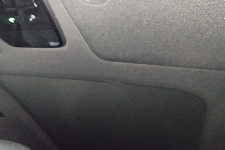 Used Lynk & Co 08 EM-P 2025 120km Long-Range Halo